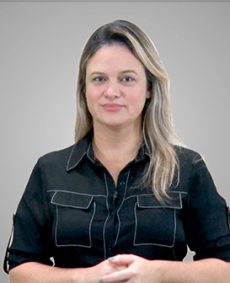 Prof. Dra. Michele Cristine Ribeiro de Freitas